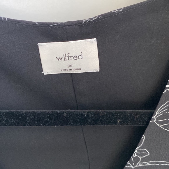 Aritzia Nazaire Dress - Picture 3 of 4